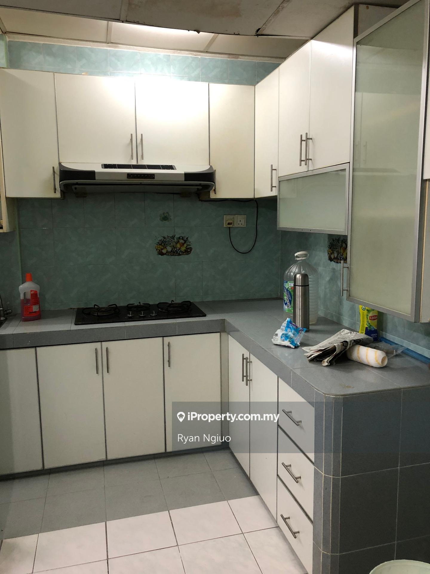 Flat for Sale in Taman Sri Kuching by Ryan Ngiuo - iProperty.com.my