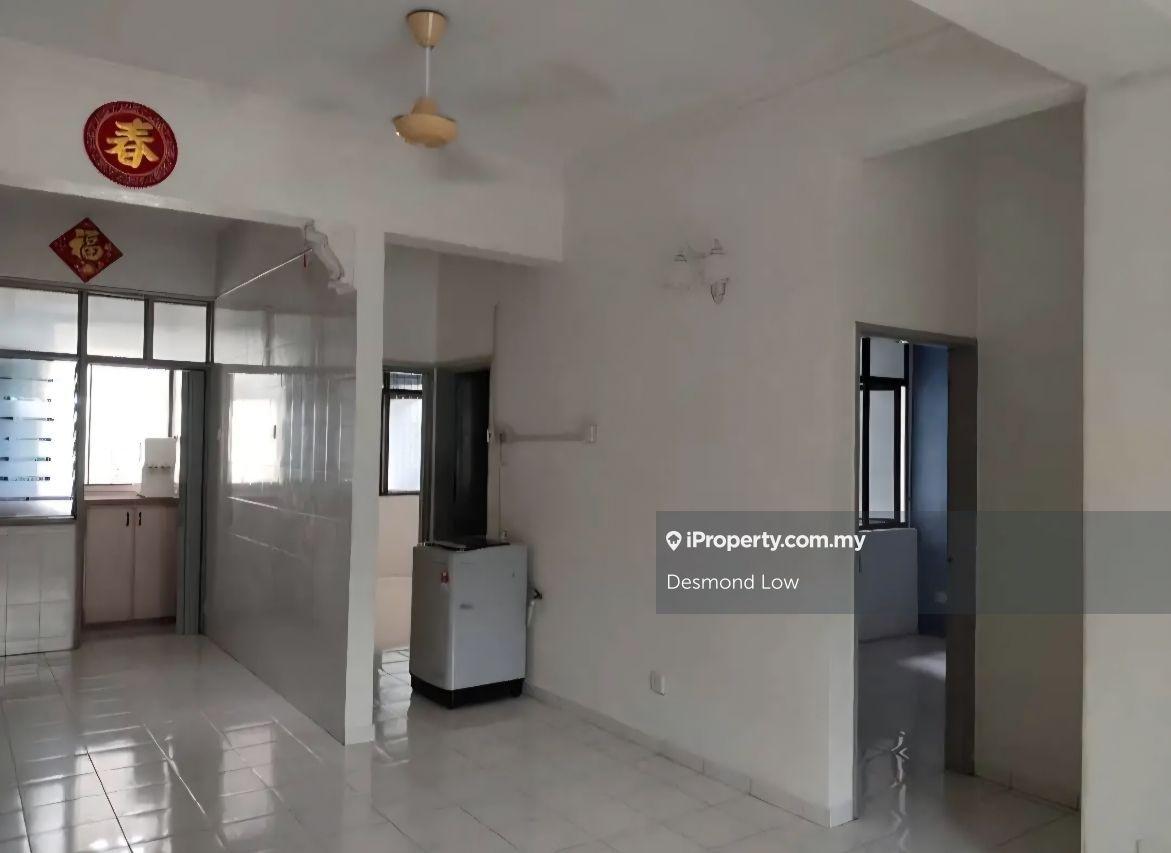 Apartment for Rent in Desa Lumba Kuda by Desmond Low - iProperty.com.my