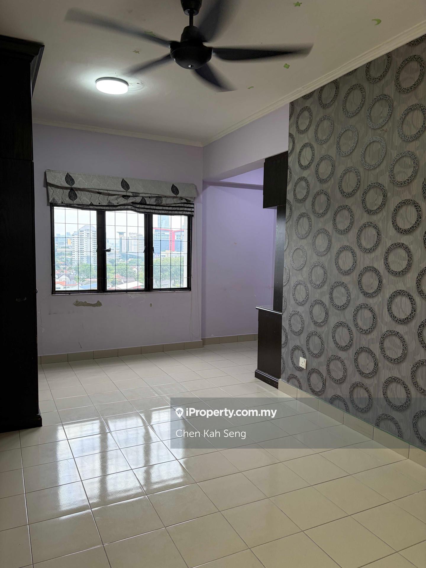 Kondominium untuk Dijual di Ehsan Ria oleh Chen Kah Seng - iProperty.com.my