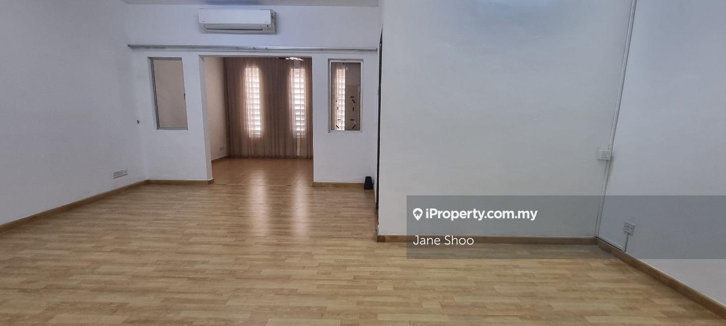 Rumah Berangkai 3 Tingkat untuk Dijual di Bukit Jalil, Kuala Lumpur oleh Jane Shoo - iProperty.com.my