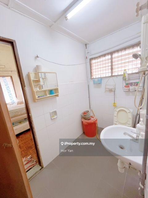 Banglo untuk Dijual di Petaling Jaya, Petaling Jaya oleh Hor Yan - iProperty.com.my