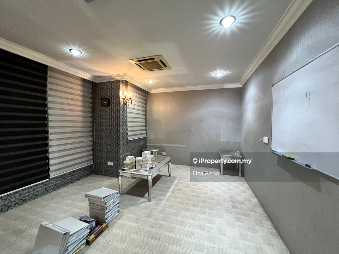 Shop-Office for Rent in Tmn Setia Tropika, Johor Bahru by Fiza Aisha - iProperty.com.my
