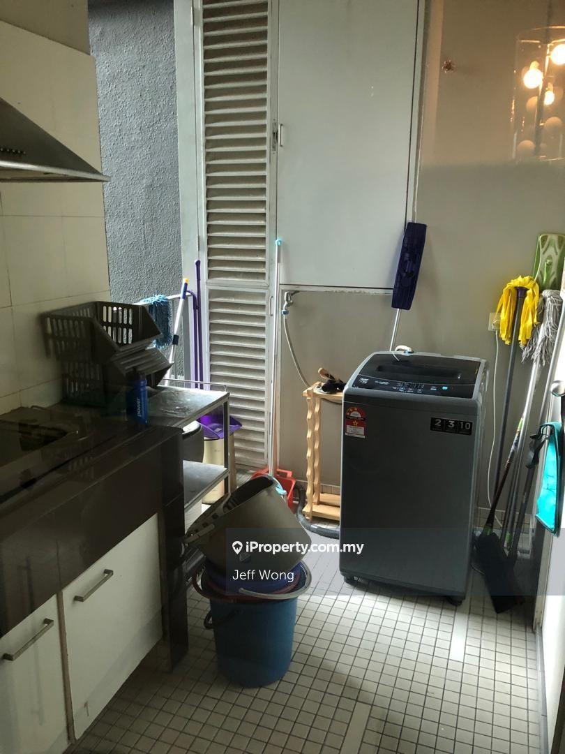 Kondominium untuk Dijual di Kiaramas Ayuria oleh Jeff Wong - iProperty.com.my