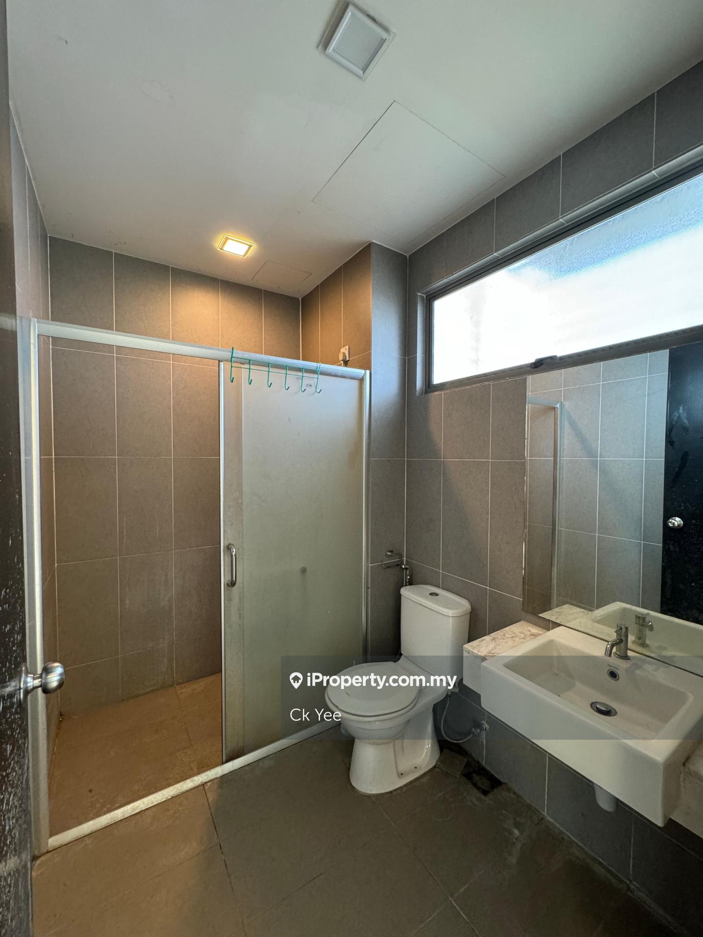 Rumah Berangkai 3 Tingkat untuk Dijual di Seri Jalil, Bukit Jalil oleh Ck Yee - iProperty.com.my