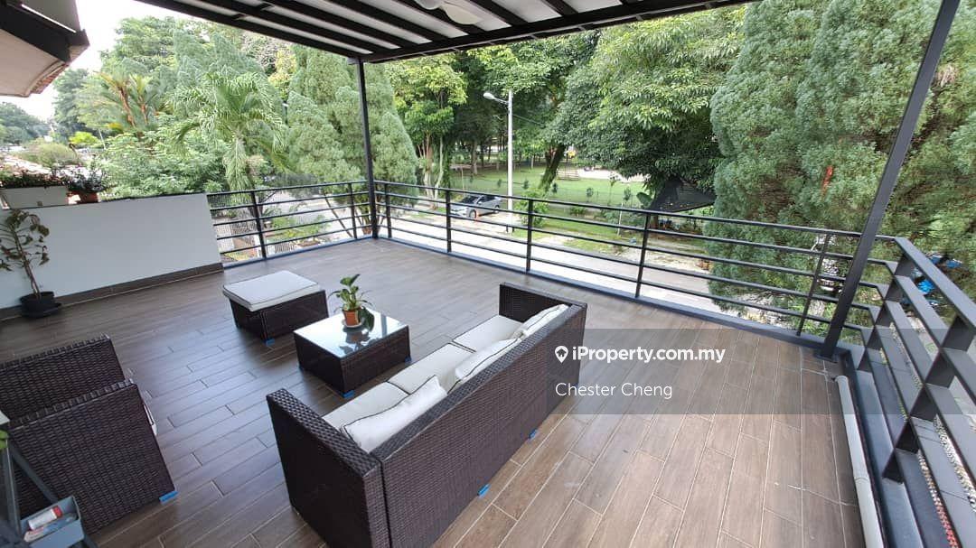 Rumah Berangkai 2.5 Tingkat untuk Dijual di Subang Jaya, Selangor oleh Chester Cheng - iProperty.com.my