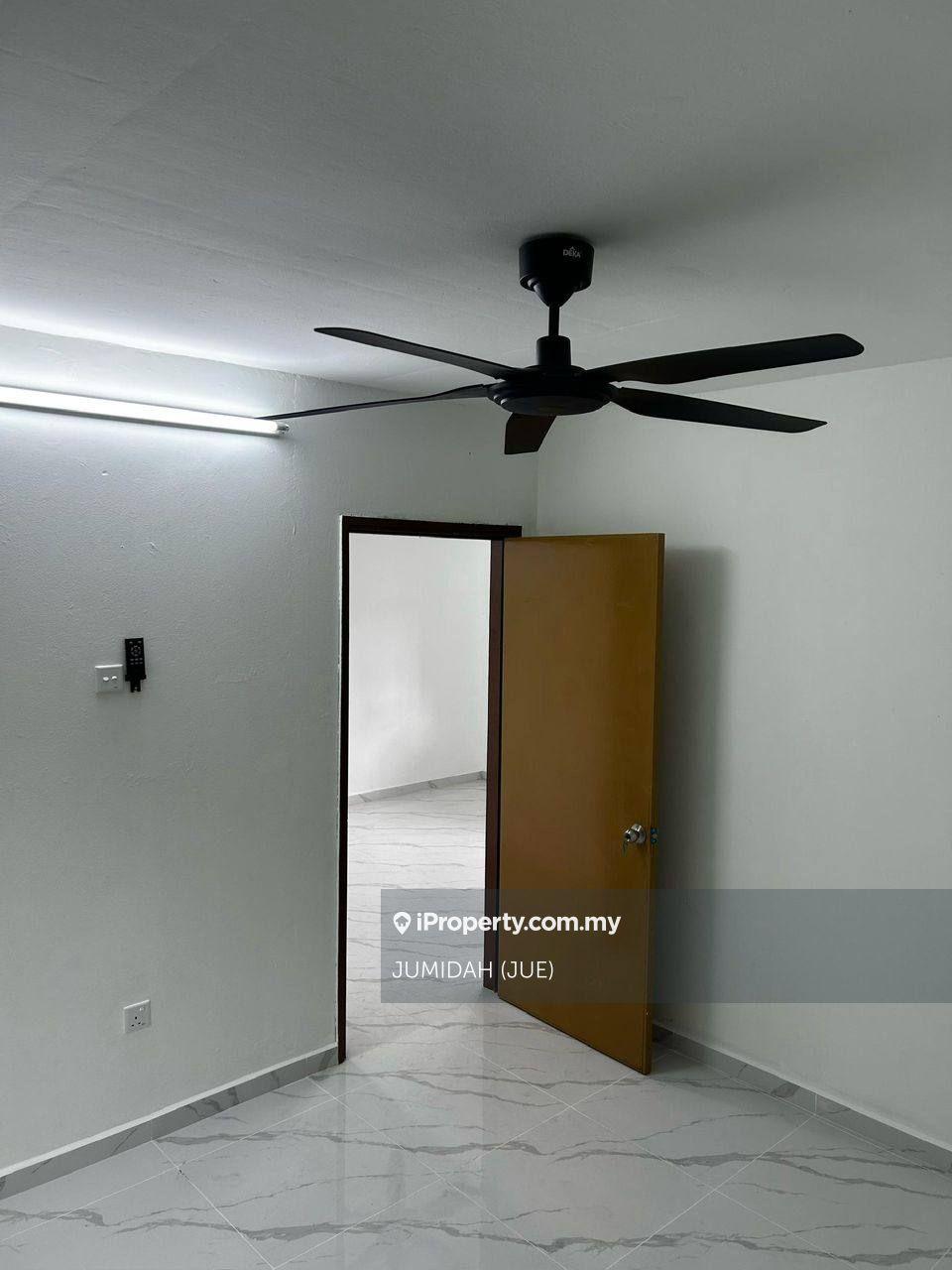 Rumah Pangsa untuk Dijual di Flat Pkns Au3 oleh JUMIDAH (JUE) - iProperty.com.my