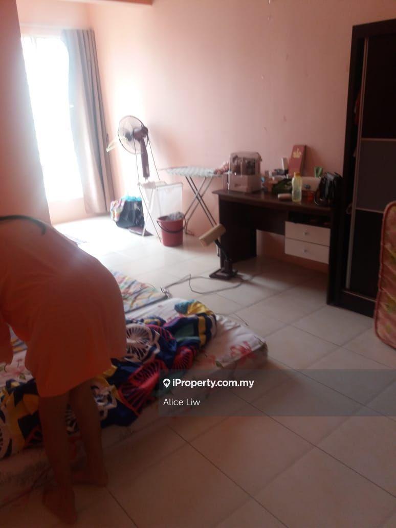 Condominium for Rent in Platinum Lake PV 13 by Alice Liw - iProperty.com.my