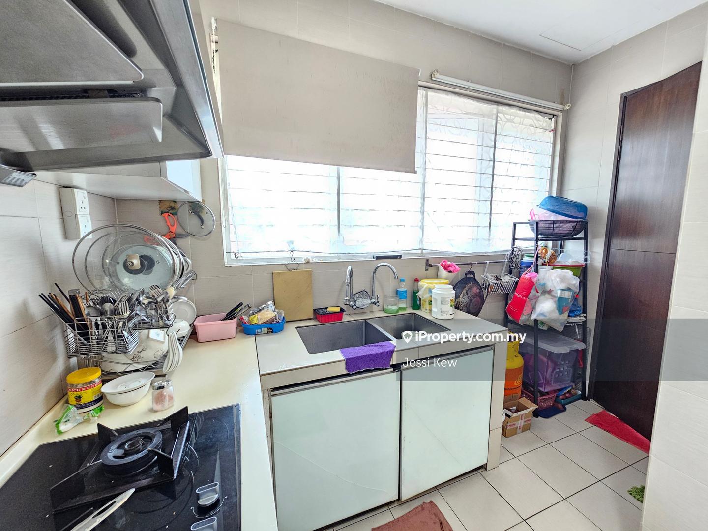 Rumah Berangkai 2.5 Tingkat untuk Dijual di Bandar Sungai Long, Bandar Sungai Long oleh Jessi Kew - iProperty.com.my