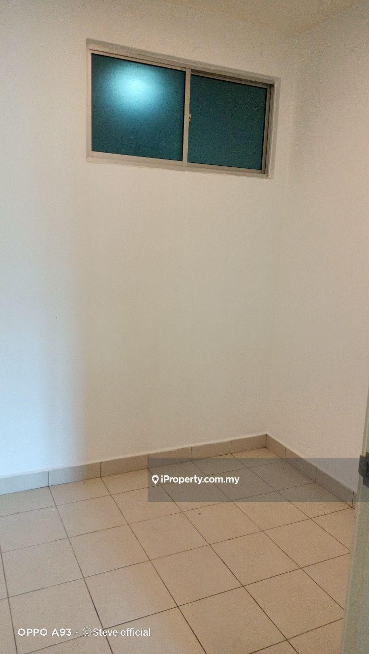 Condominium for Sale in Aston Kiara 3 by Steve Fuad - iProperty.com.my