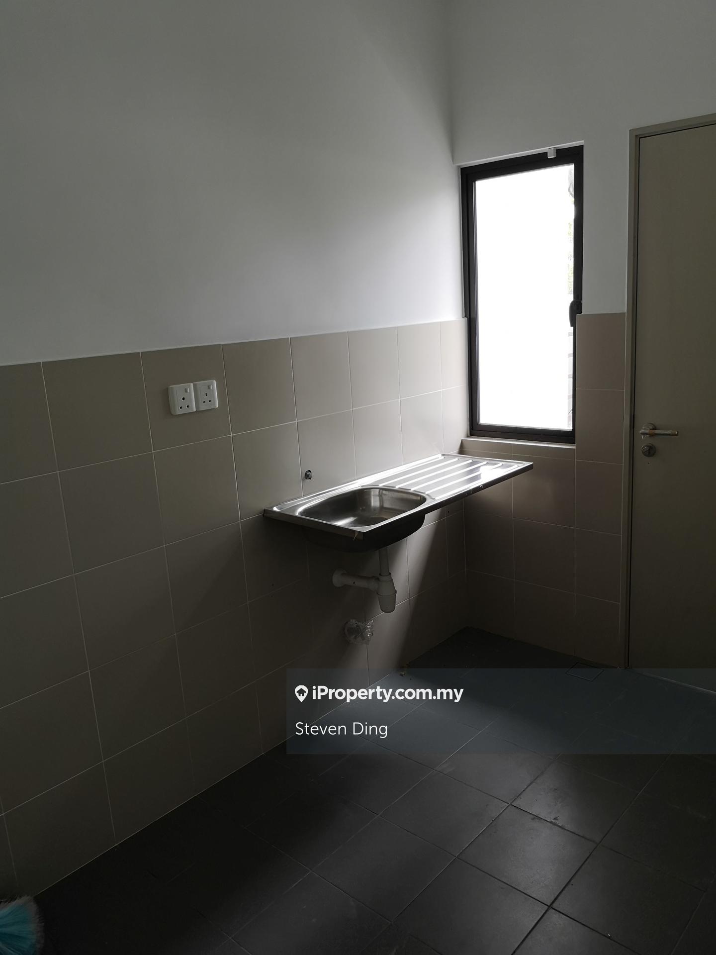 Rumah Berangkai 2 Tingkat untuk Dijual di Bandar Bukit Raja, Klang oleh Steven Ding - iProperty.com.my