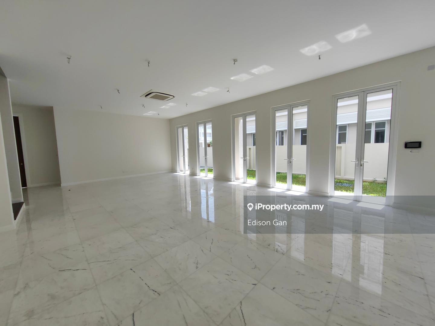 Rumah Berkembar untuk Dijual di Mont Kiara, Kuala Lumpur oleh Edison Gan - iProperty.com.my