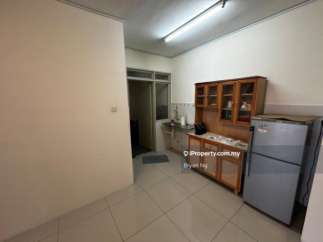 Kondominium untuk Dijual di Platinum Lake PV 16 oleh Bryan Ng - iProperty.com.my