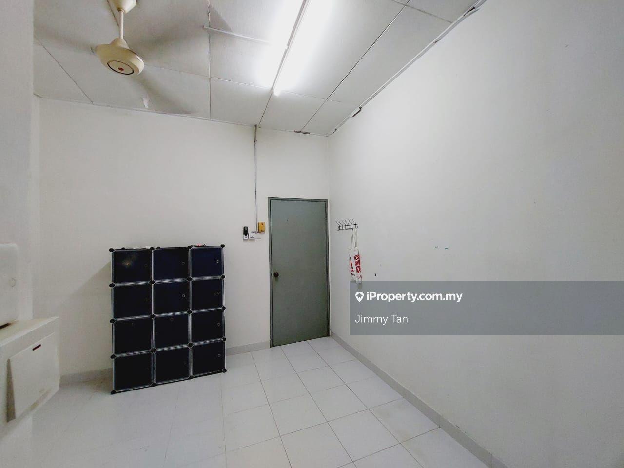 Pangsapuri untuk Dijual di Lily & Rose oleh Jimmy Tan - iProperty.com.my