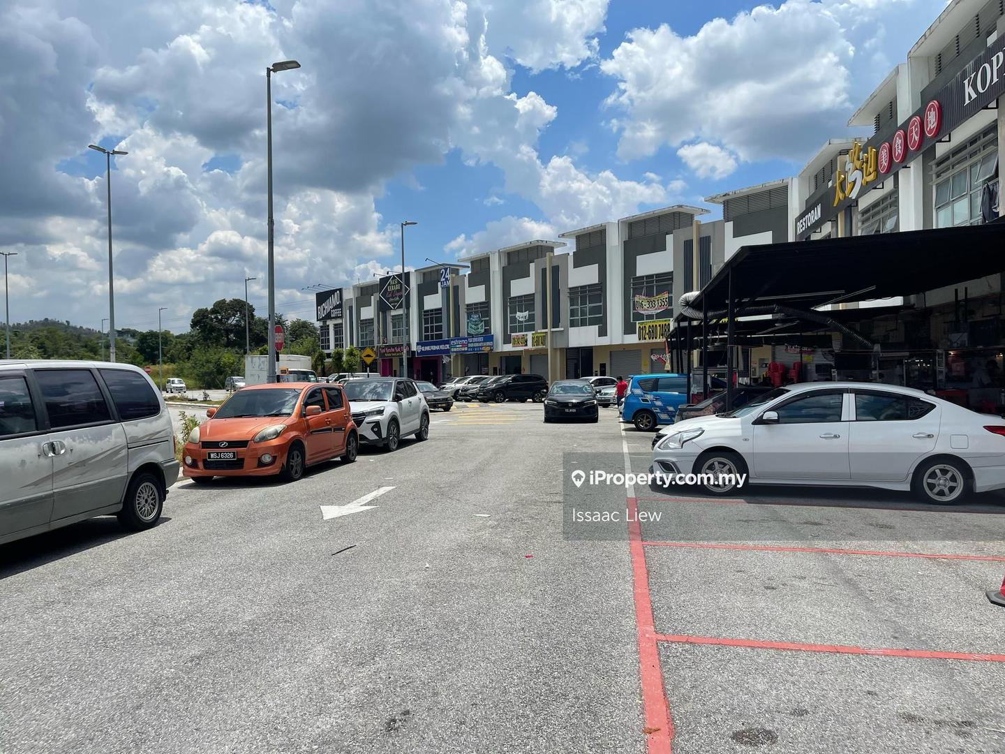 Shop for Sale in Bandar Country Homes, Rawang by Issaac Liew - iProperty.com.my