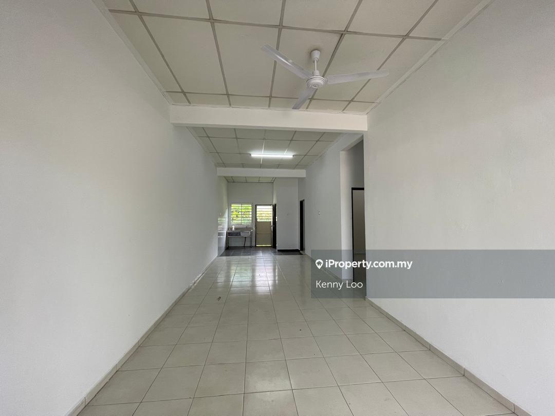 1-storey Terraced House for Sale in Kampung Permatang Badak, Kuantan by Kenny Loo - iProperty.com.my
