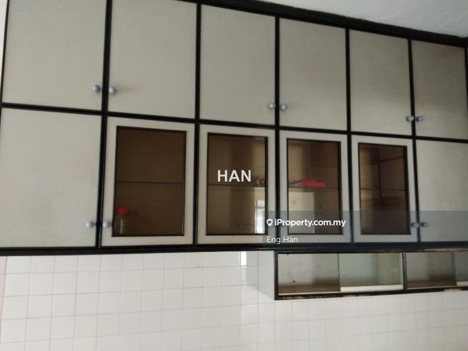 Rumah Pangsa untuk Dijual di Kuchai Entrepreneurs Park oleh Eng Han - iProperty.com.my