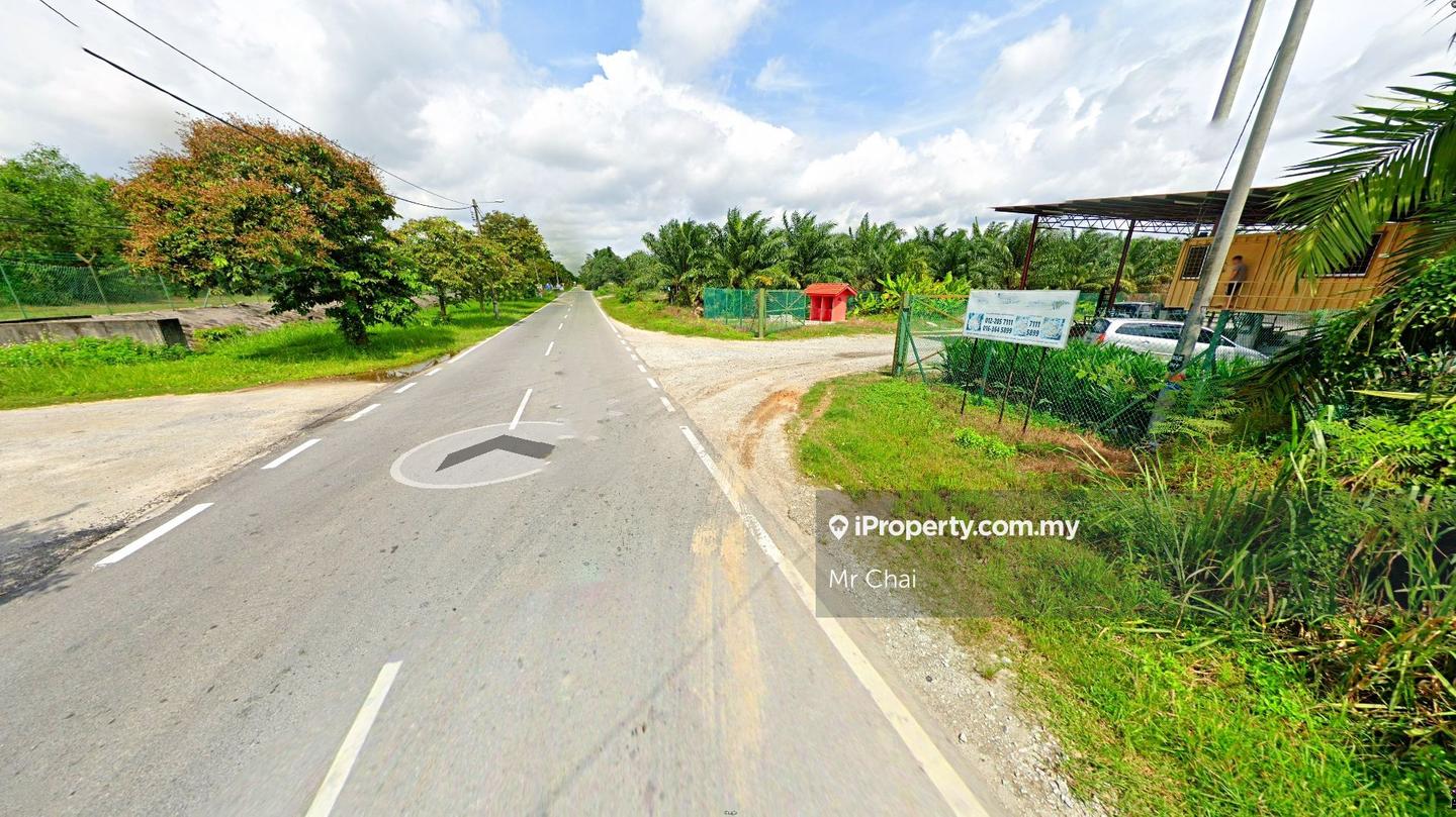 Industrial Land for Sale in Banting, Zoning Industrial (160 Acres) For Sale, Banting by Mr Chai - iProperty.com.my