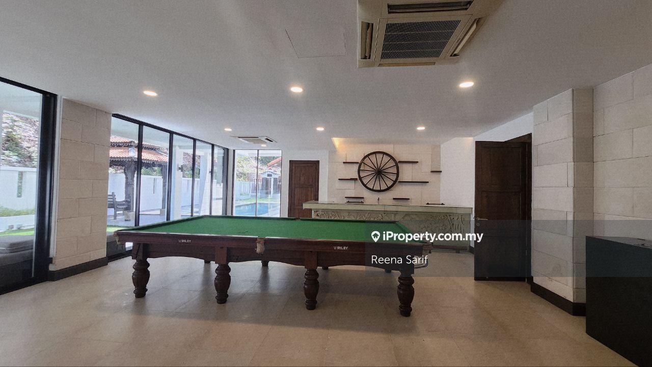 Bungalow House for Sale in Corner Bungalow Seksyen 8 Kota Damansara, Kota Damansara by Reena Sarif - iProperty.com.my