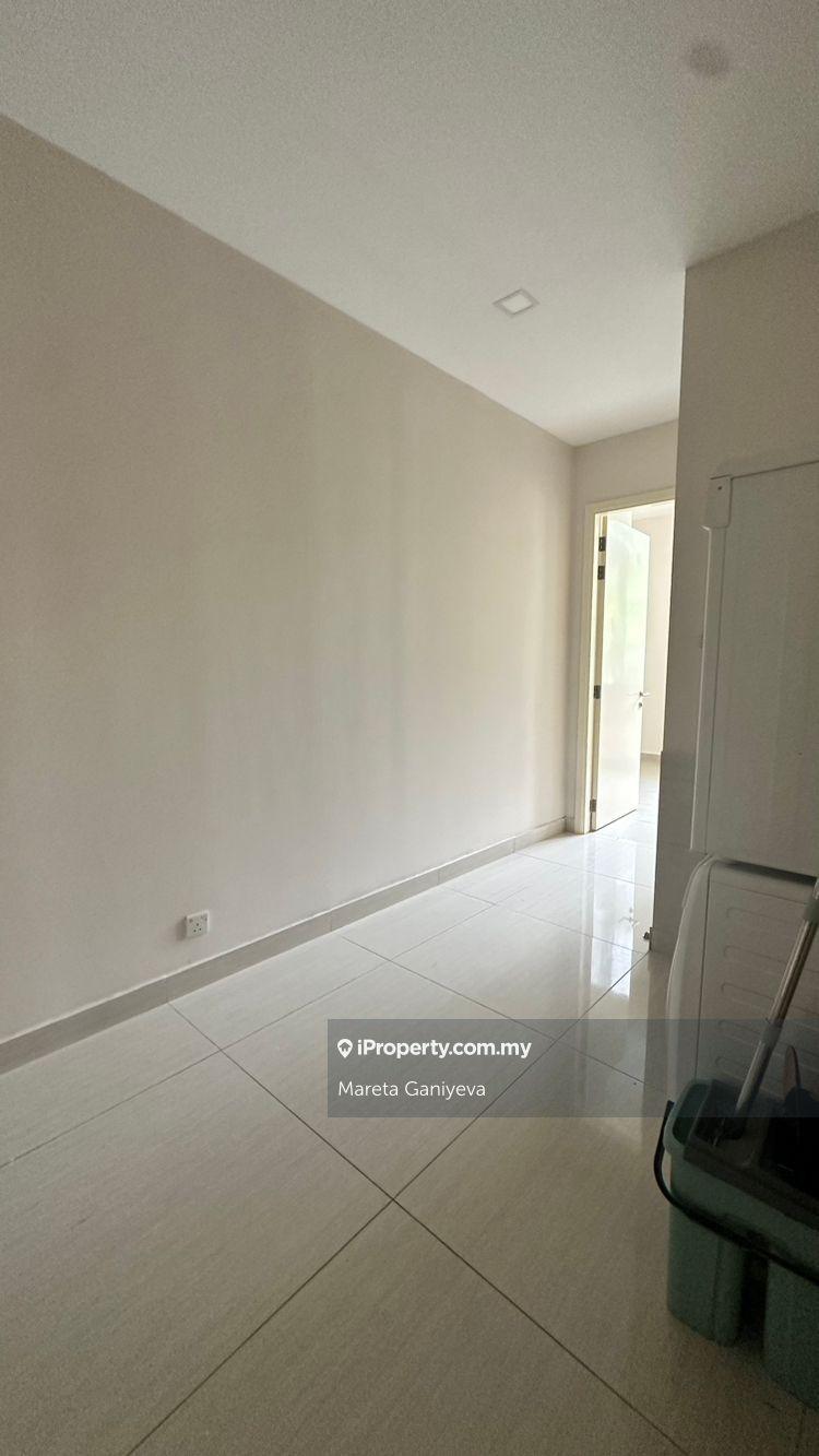 Service Residence for Rent in Brunsfield Residence by Mareta Ganiyeva - iProperty.com.my