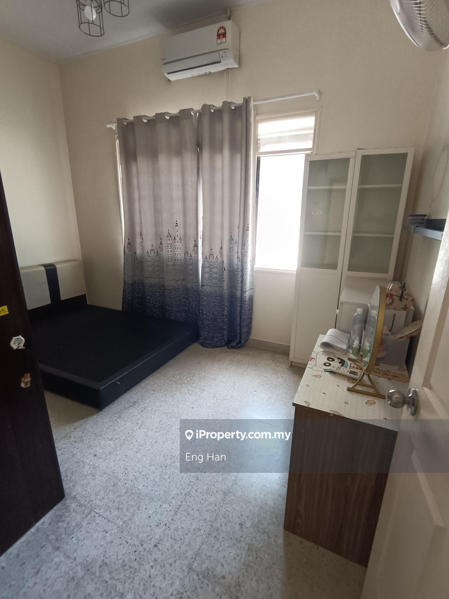 Rumah Berkembar untuk Dijual di Taman Overseas Union (Taman Oug), Jalan Klang Lama (Old Klang Road) oleh Eng Han - iProperty.com.my