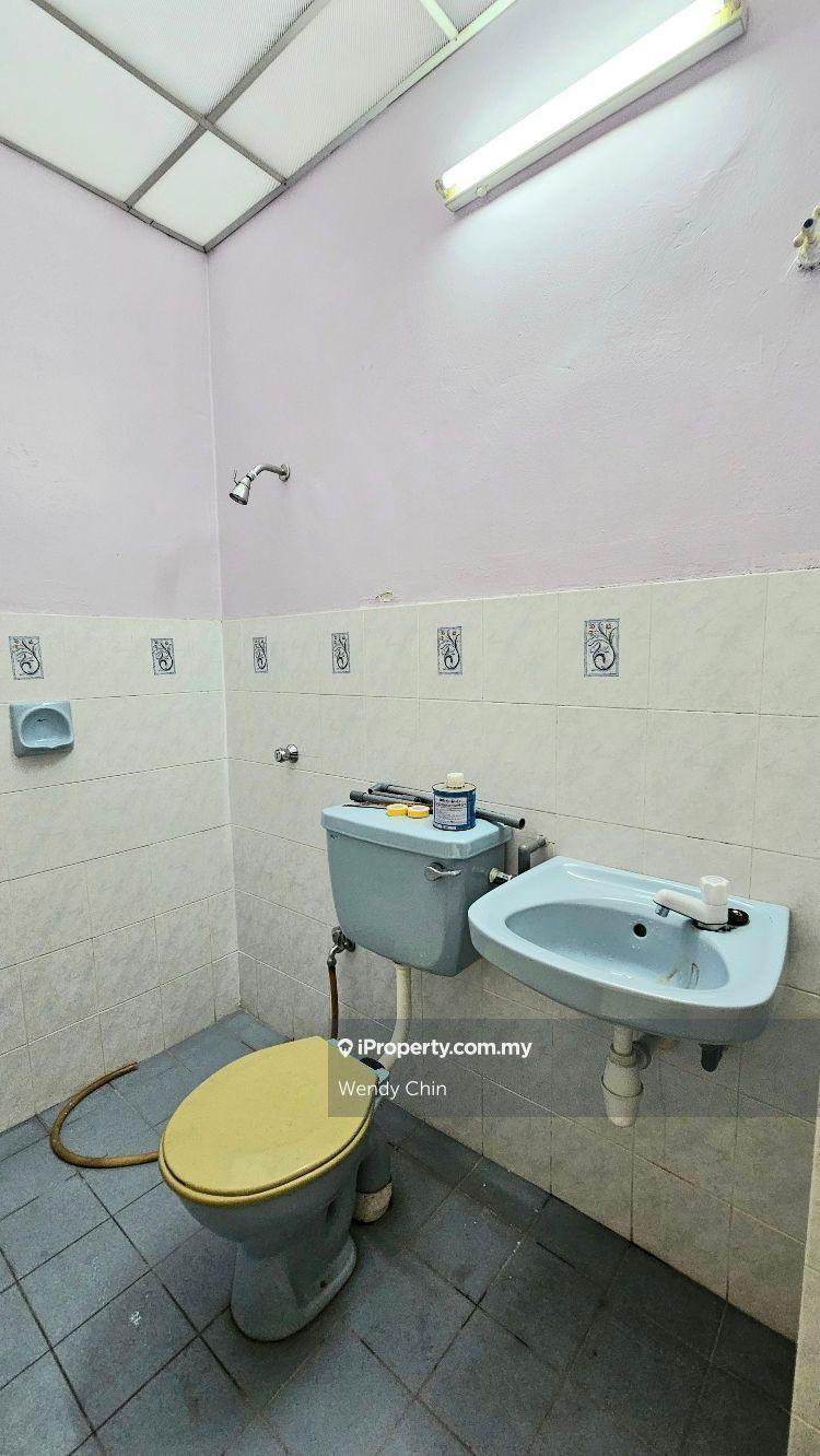 Rumah Berangkai 2 Tingkat untuk Disewa di TAMAN PUCHONG UTAMA, Puchong oleh Wendy Chin - iProperty.com.my