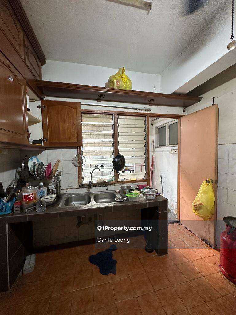Apartment for Rent in Pangsapuri Sri Bandar by Dante Leong - iProperty.com.my