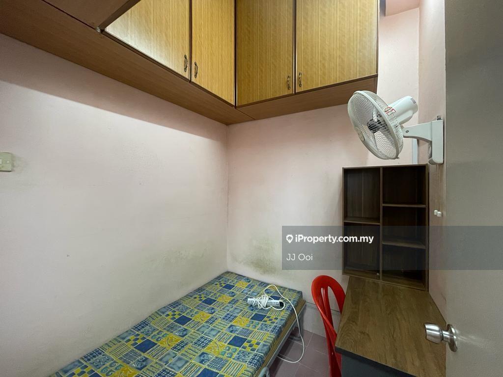 Condominium for Sale in Evergreen Park Scot Pine by Sam Ooi - iProperty.com.my