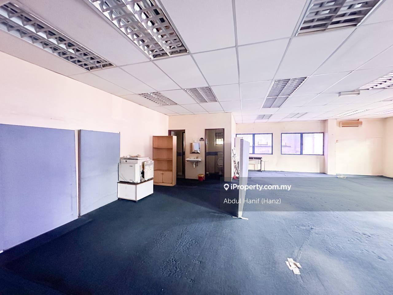 Kedai untuk Dijual di Taman Glenmarie, Shah Alam oleh Abdul Hanif (Hanz) - iProperty.com.my