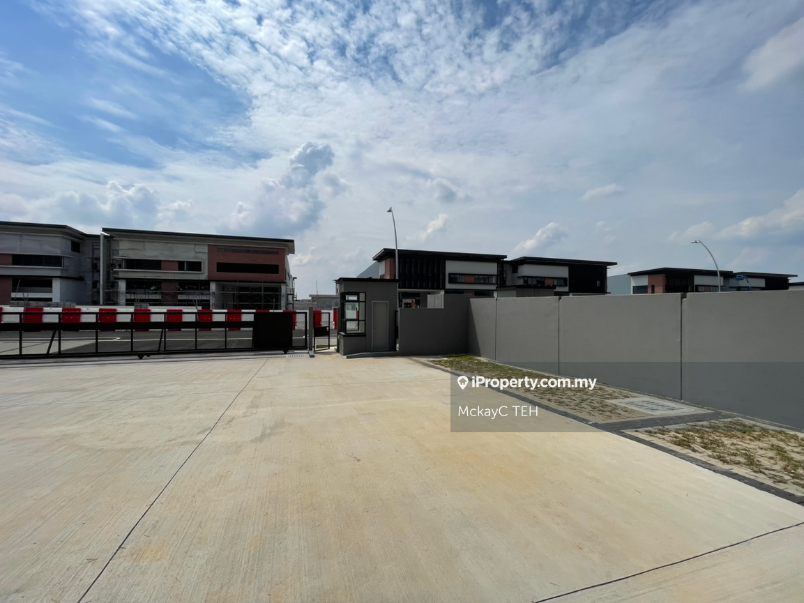 Semi-D Kilang untuk Disewa di Elmina business park, Sungai Buloh oleh MckayC TEH - iProperty.com.my