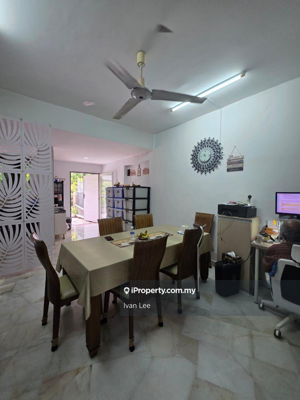 Rumah Berangkai 2 Tingkat untuk Dijual di Bandar Utama 2, Bandar Utama oleh Ivan Lee - iProperty.com.my