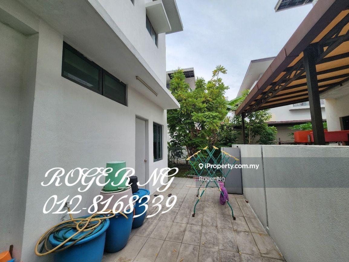 Rumah Berkembar untuk Dijual di Seksyen 7, Shah Alam oleh Roger Ng - iProperty.com.my