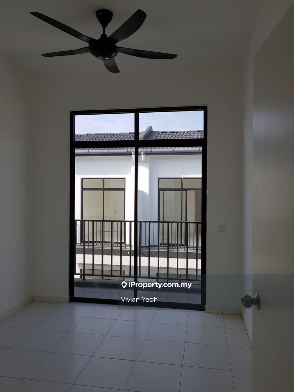 Rumah Berangkai 2 Tingkat untuk Dijual di 2 Storey Terrace @ Graham Garden Eco Grandeur, Puncak Alam oleh Vivian Yeoh - iProperty.com.my