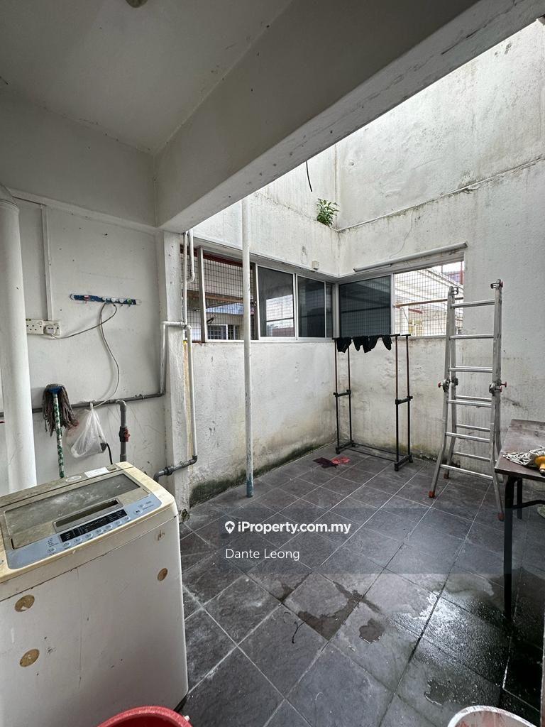 Apartment for Rent in Pangsapuri Sri Bandar by Dante Leong - iProperty.com.my