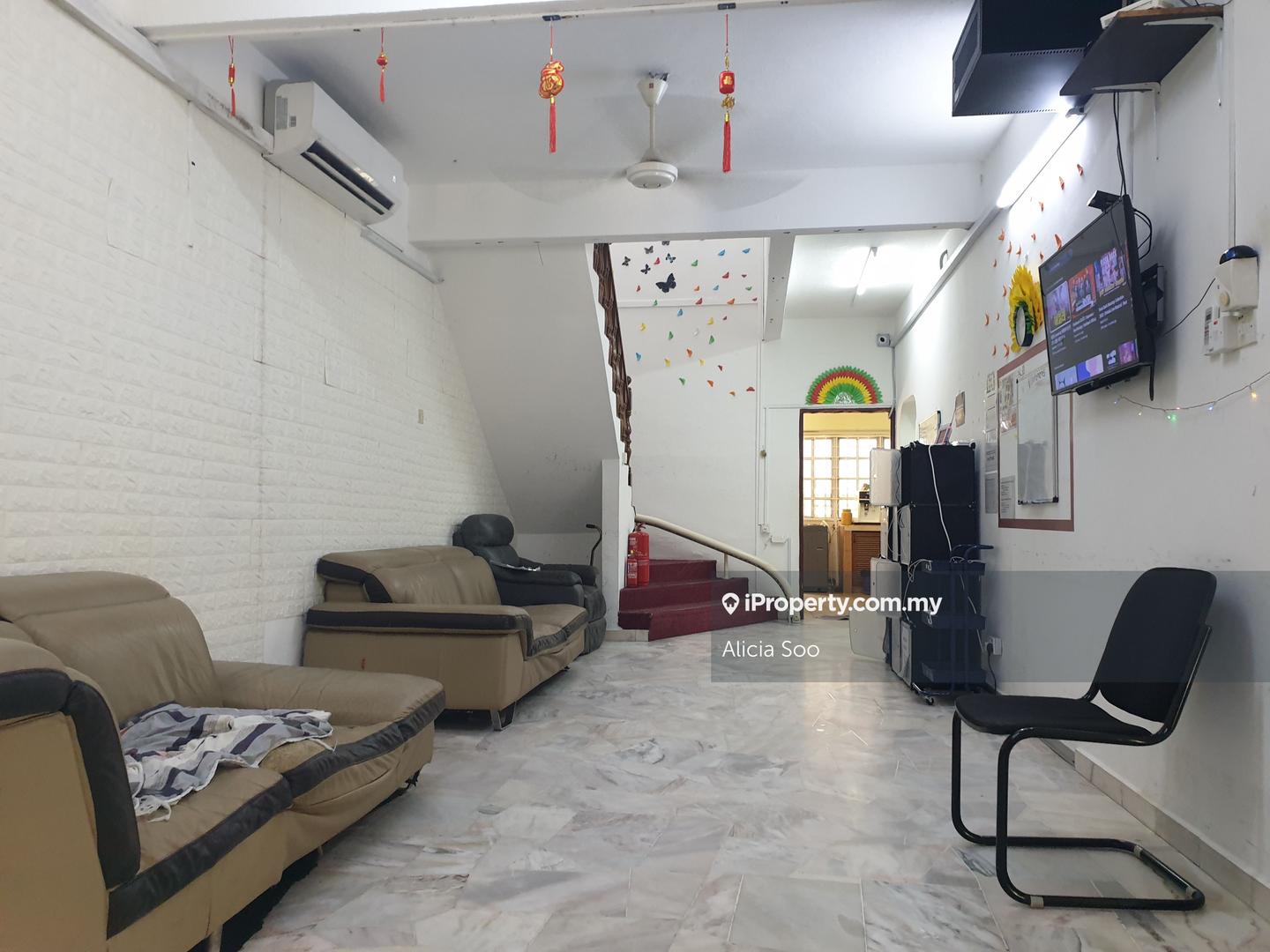 Semi-Detached House for Sale in Kelana Jaya, Petaling Jaya by Alicia Soo - iProperty.com.my