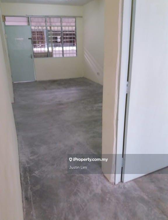Flat for Sale in Desa Lembah Permai by Justin Lim - iProperty.com.my