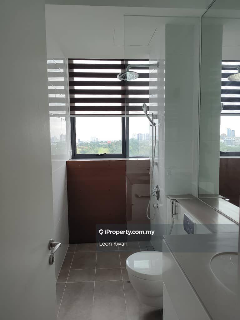 Service Residence for Sale in Senada Residence @ KLGCC Resort by Leon Kwan - iProperty.com.my