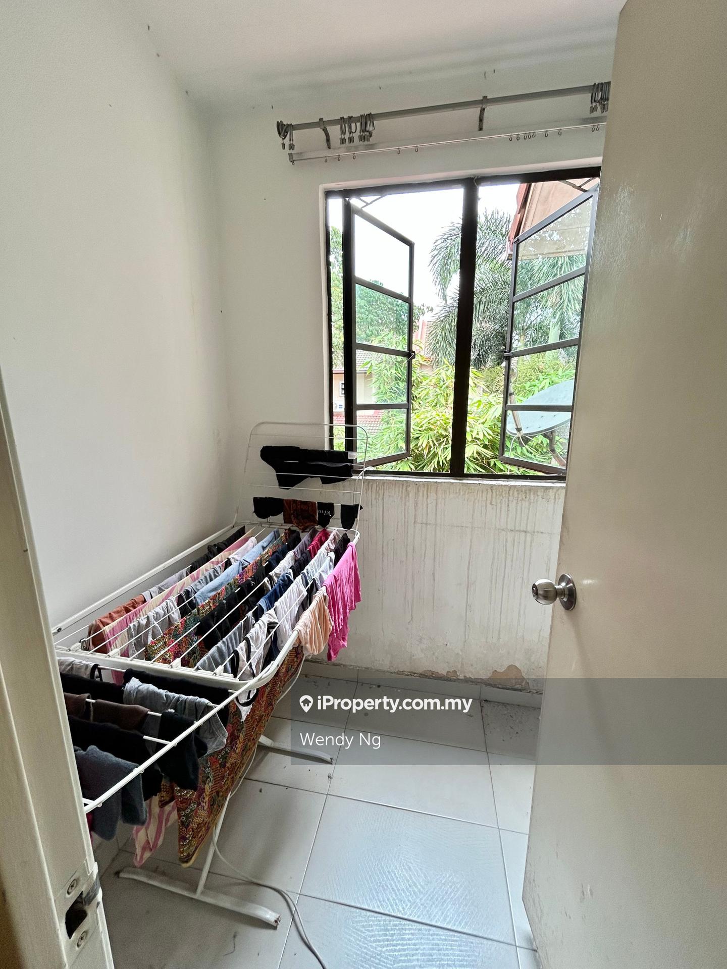 Townhouse for Sale in Sunway Damansara, Kota Damansara by Wendy Ng - iProperty.com.my