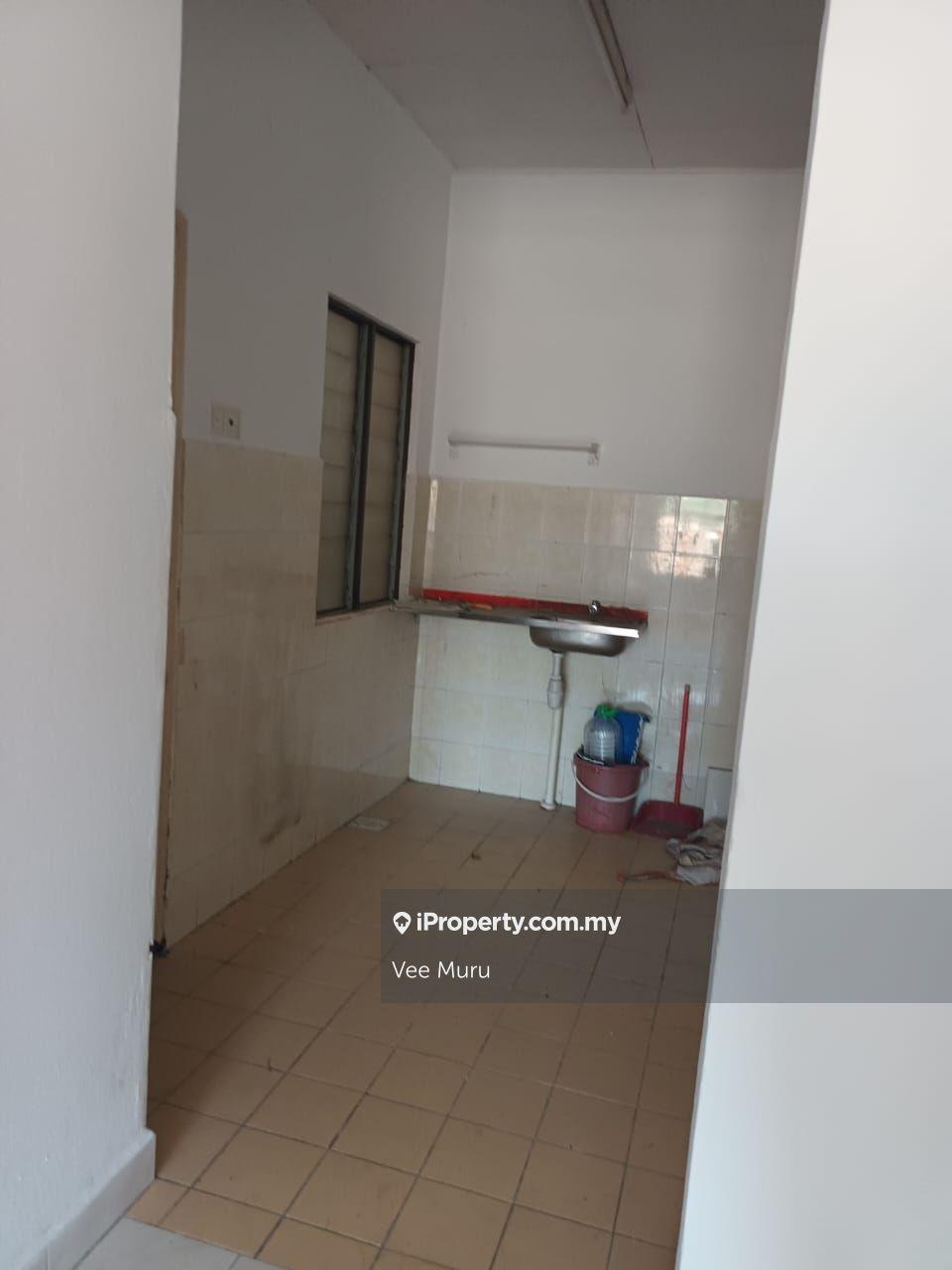 Flat for Sale in Taman Koperasi Cuepacs by Vee Muru - iProperty.com.my