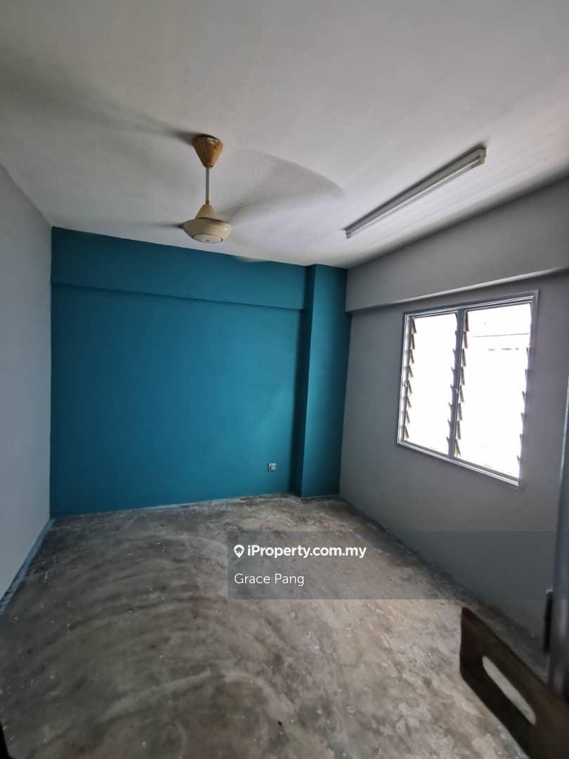 Apartment for Sale in Apartment Sri Rakyat by Grace Pang - iProperty.com.my