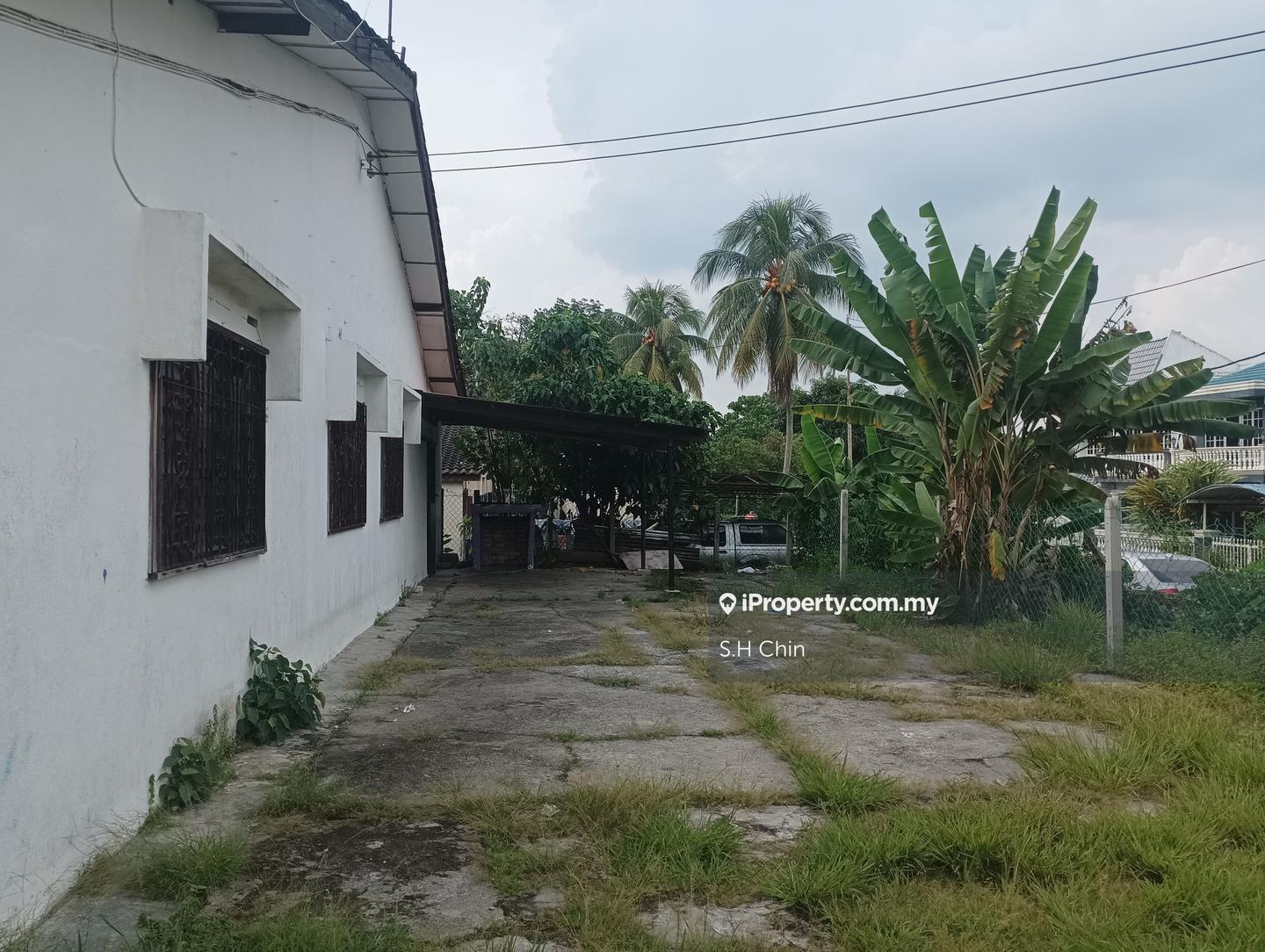 Rumah Berangkai 1 Tingkat untuk Dijual di Desa Semenyih, Semenyih oleh S.H Chin - iProperty.com.my