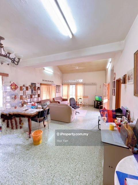 Banglo untuk Dijual di Petaling Jaya, Petaling Jaya oleh Hor Yan - iProperty.com.my