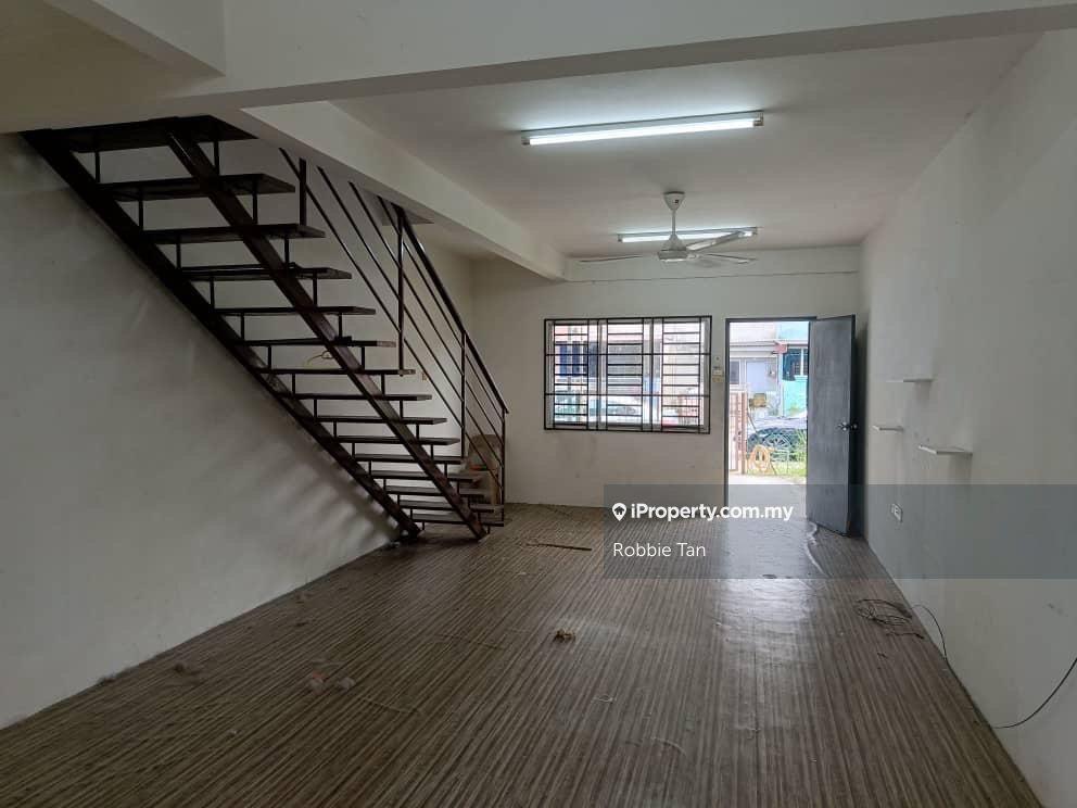 2-storey Terraced House for Rent in Taman Johor Jaya, Johor Bahru by Robbie Tan - iProperty.com.my