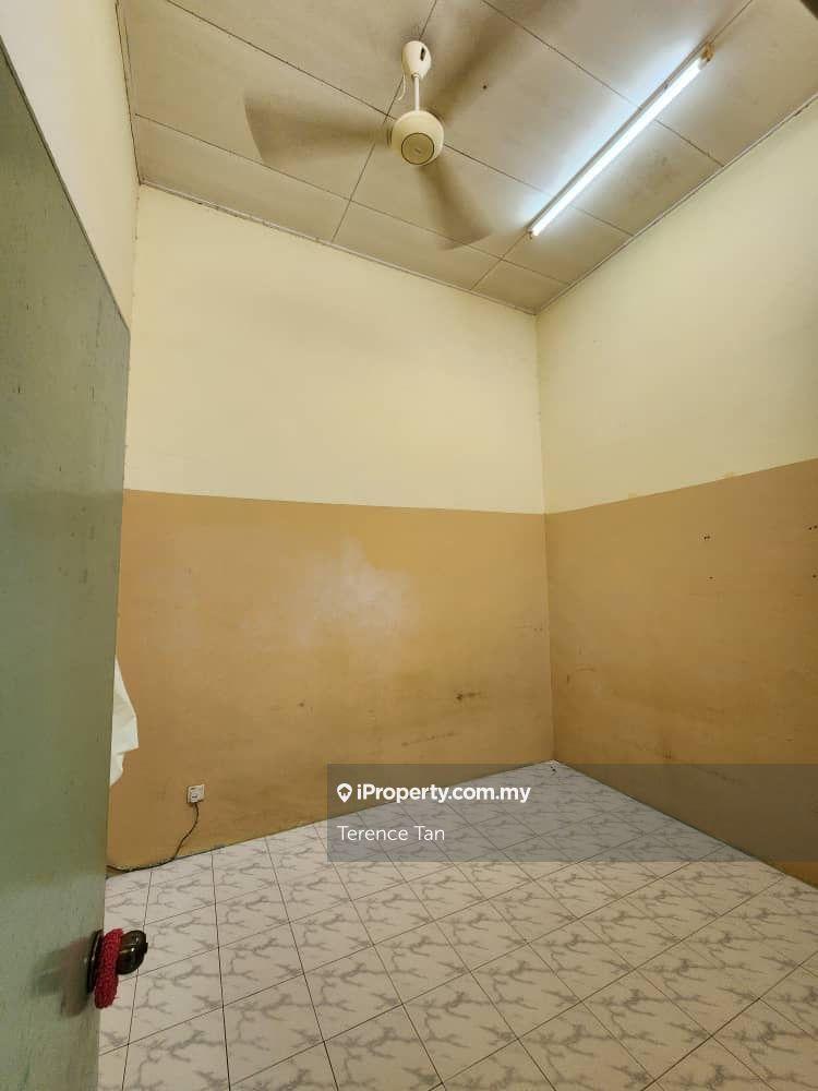Rumah Berangkai 1 Tingkat untuk Dijual di Taman Sri Saujana, Kota Tinggi oleh Terence Tan - iProperty.com.my