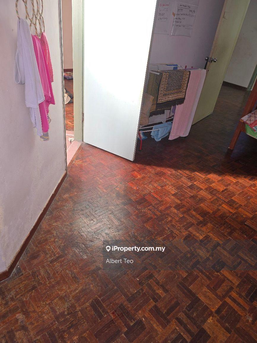 Rumah Berangkai 2 Tingkat untuk Dijual di Taman Flora, Batu Pahat oleh Albert Teo - iProperty.com.my