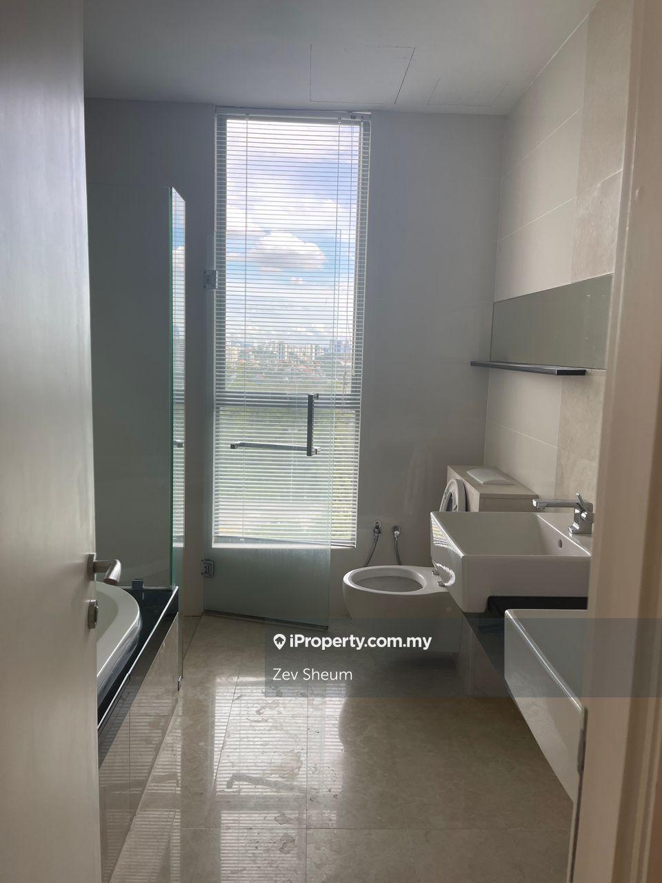 Kondominium untuk Dijual di Kiaramas Danai oleh Zev Sheum - iProperty.com.my