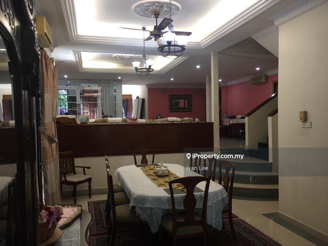Rumah Berkembar untuk Dijual di SS4, Petaling Jaya oleh Ivan Lee - iProperty.com.my