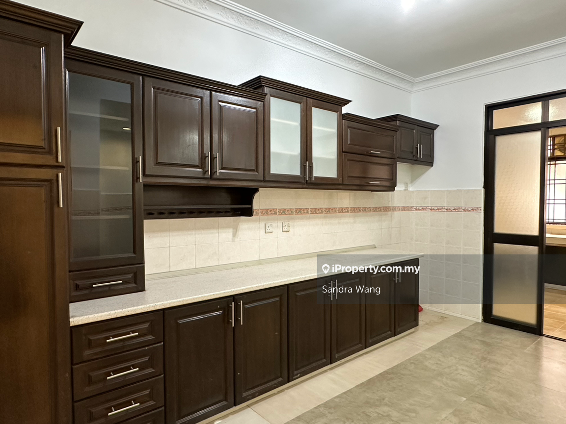 2.5-storey Terraced House for Sale in Bandar Utama 6, Bandar Utama by Sandra Wang - iProperty.com.my