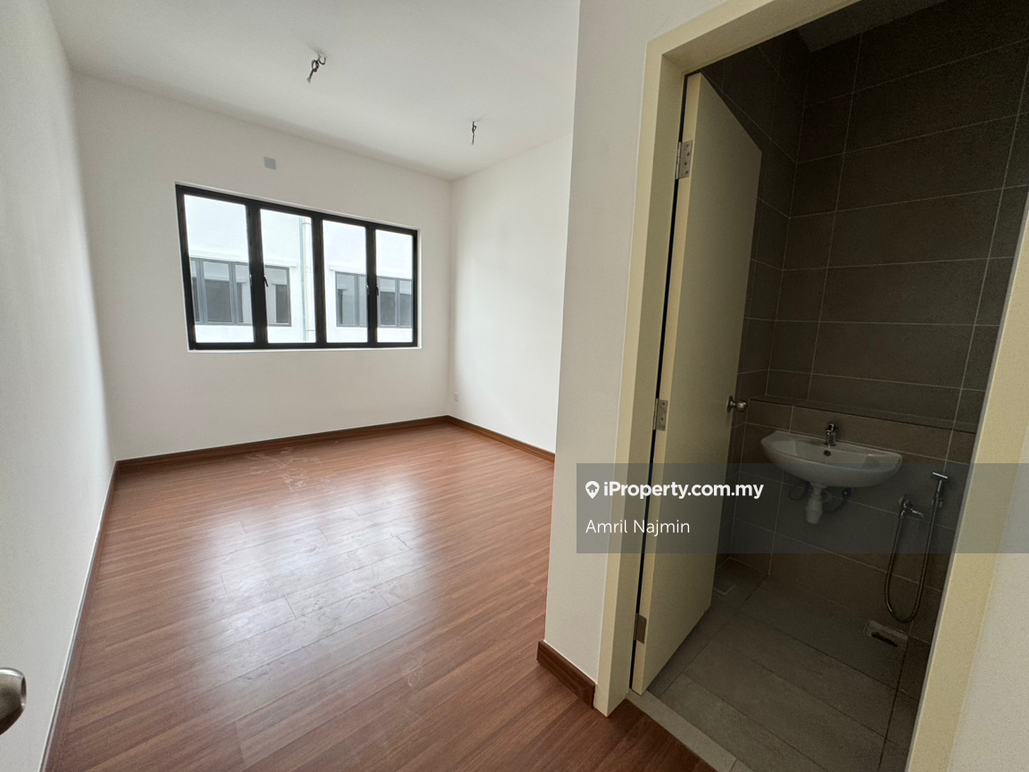 2-storey Terraced House for Sale in MUSIKA SETIA INDAH, Setia Alam by Amril Najmin - iProperty.com.my