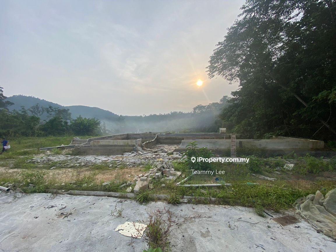 Tanah Pertanian untuk Dijual di Broga , Sak Da Tok Temple, Electric Ready, Tar Roa, Lenggeng oleh Teammy Lee - iProperty.com.my
