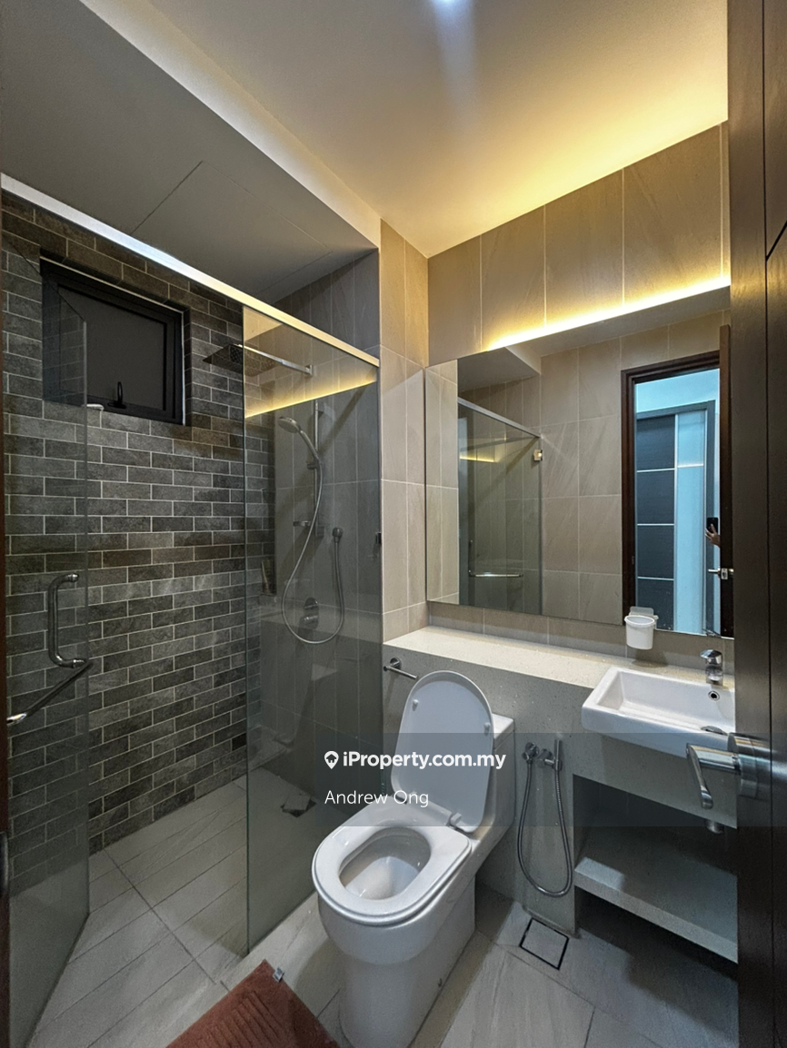 Kondominium untuk Disewa di Queens Residences Q1 @ Queens Waterfront oleh Andrew Ong - iProperty.com.my